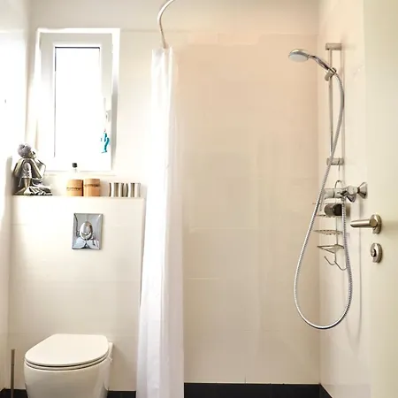 Apartamento Schoenes In Am Buschend Meerbusch