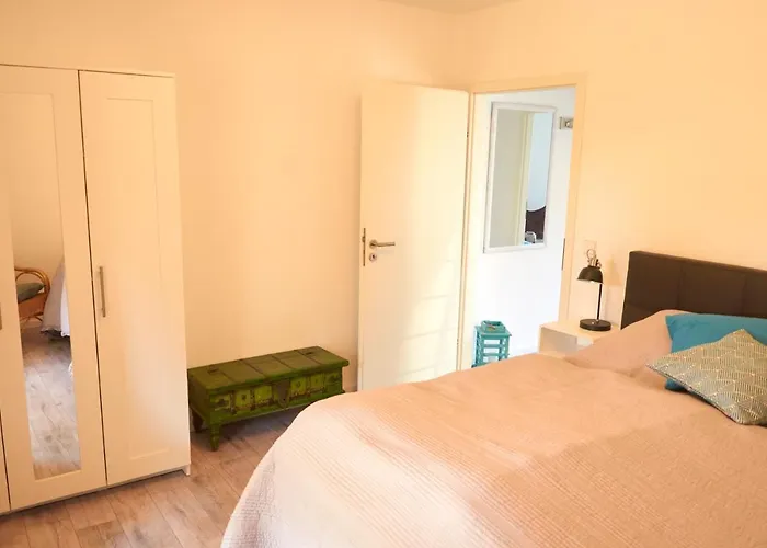 Schoenes In Am Buschend Appartement Meerbusch